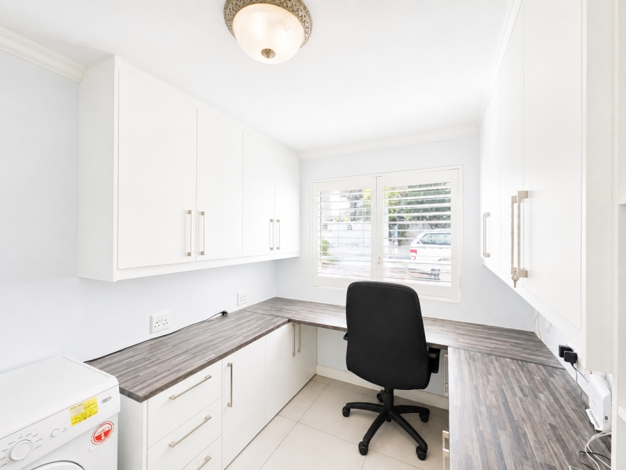 3 Bedroom Property for Sale in Table View Western Cape